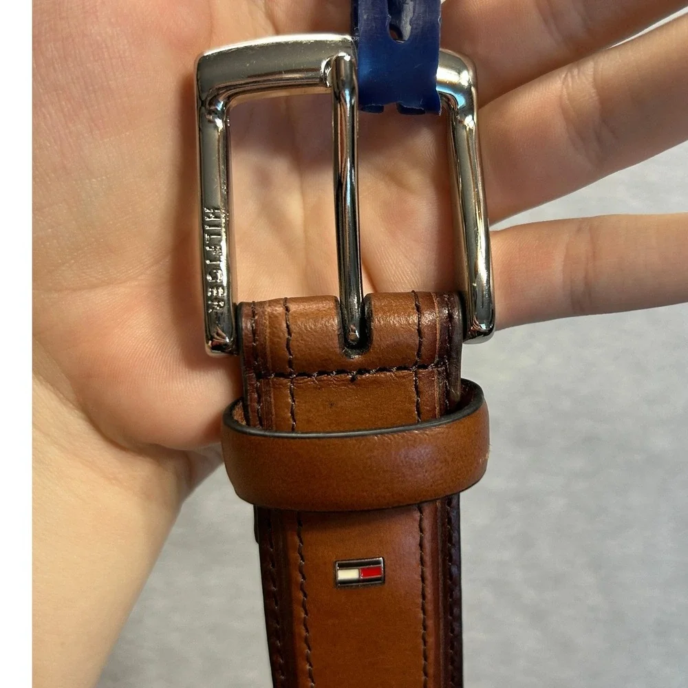 Tommy Hilfiger Mens M 34-36 Cognac Brown Genuine Leather Belt Silver Tone Buckle